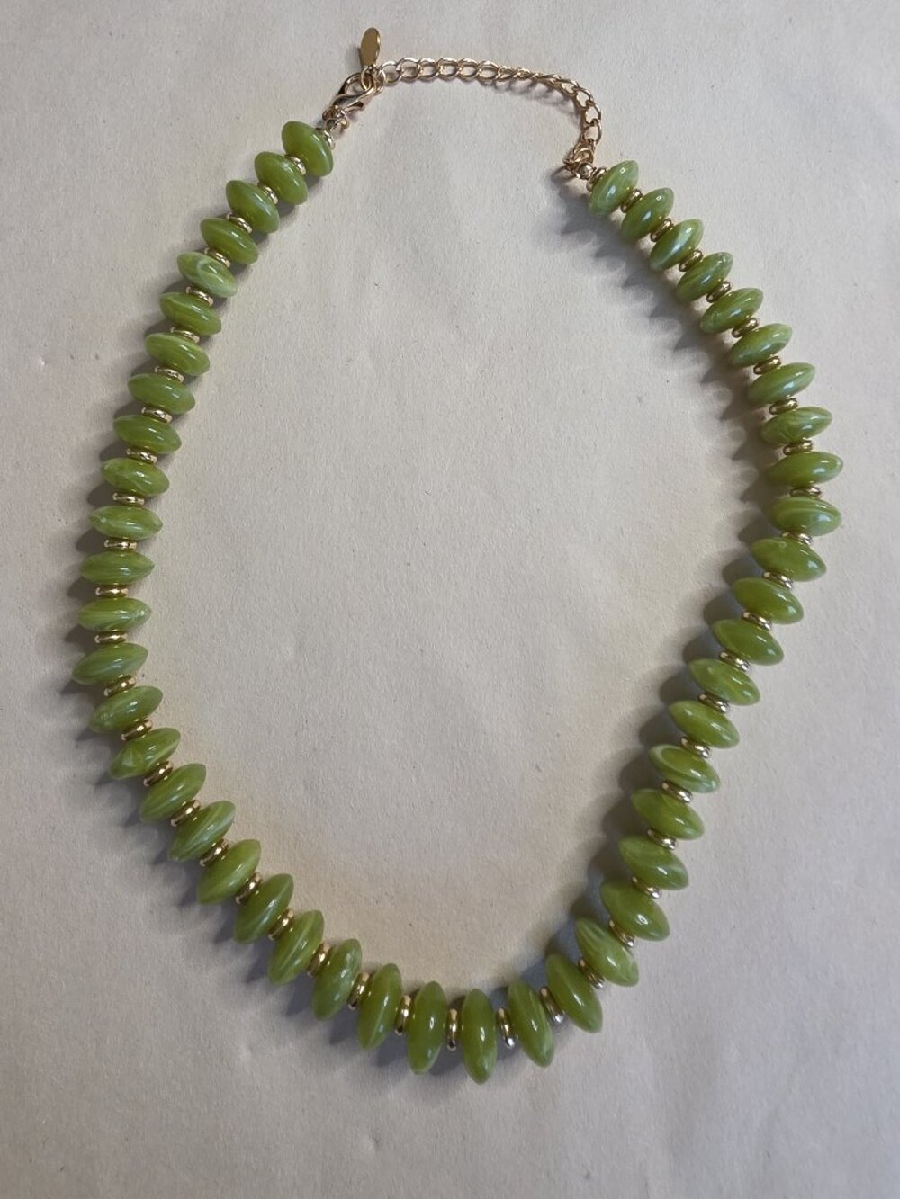 BOOTOOL Green Resin Beaded Choker Necklace Gold Tone